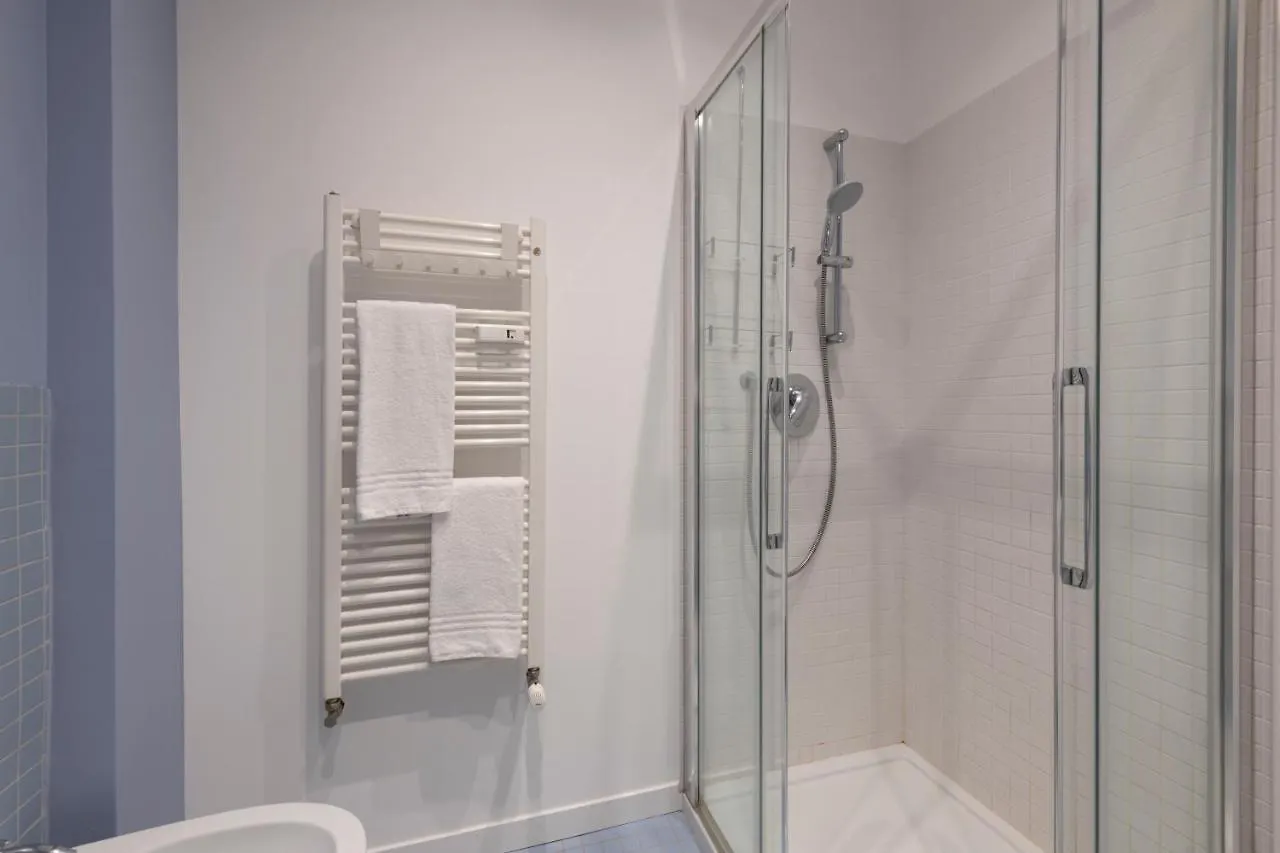 Ferrucci, 10 - Elegante Oasi Urbana A Milano Apartment Italy