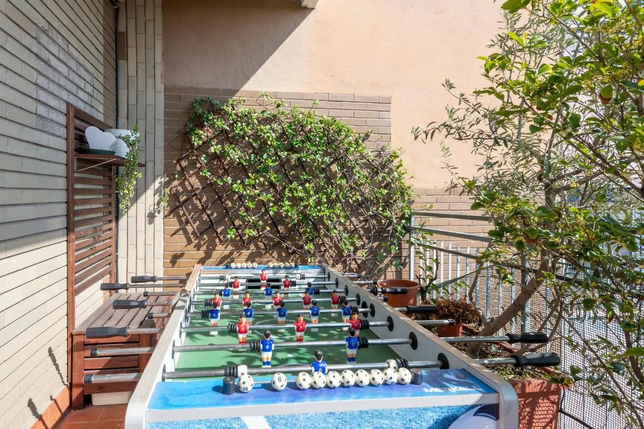 Ferrucci, 10 - Elegante Oasi Urbana A Milano Apartment